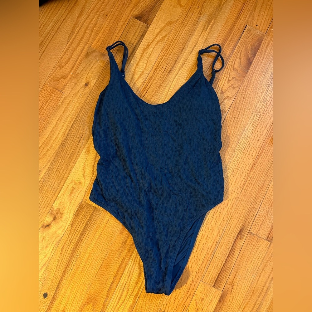 One piece bathing suit